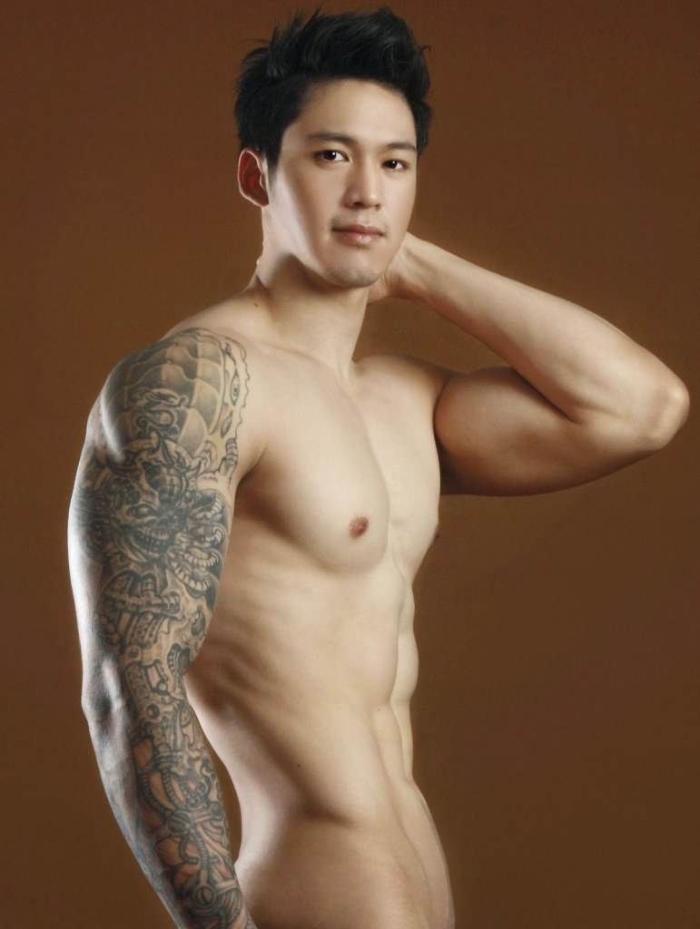 корейские гей голые парни фото 100