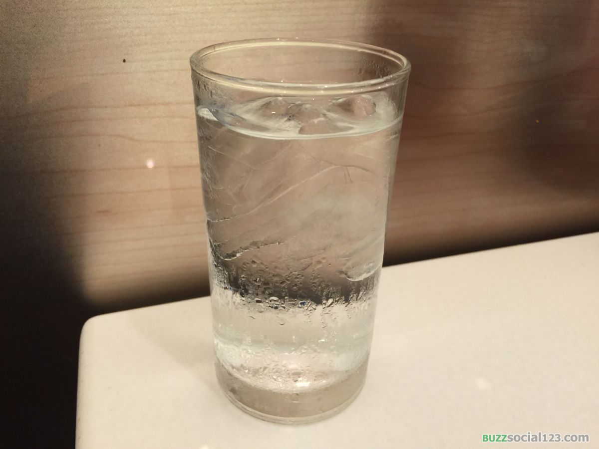 น้ำดื่ม