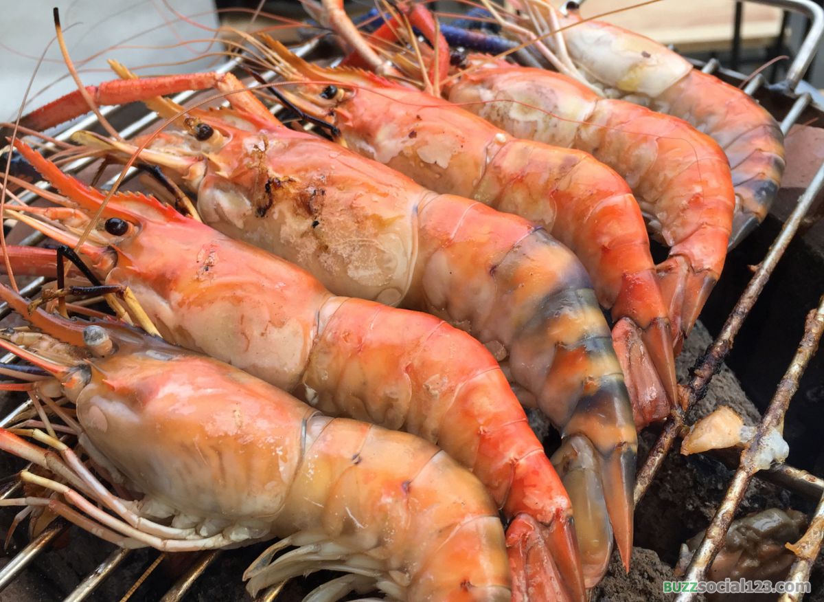 บุ๊ฟเฟต์กุ้งเผา