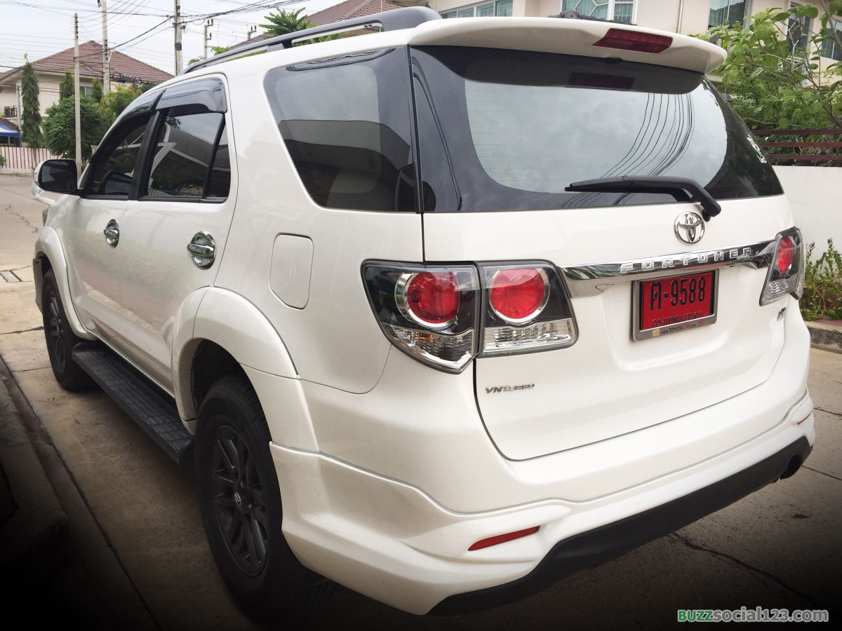 ฟอร์จูนเนอร์ ป้ายแดง