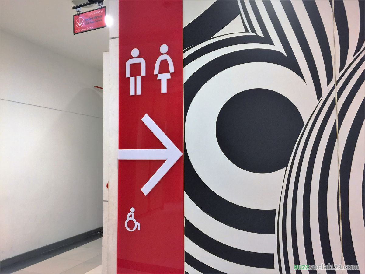 ห้องน้ำสาธารณะ