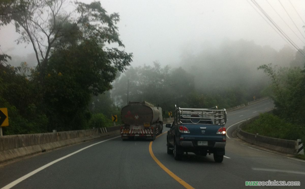 หมอกบนยอดดอย