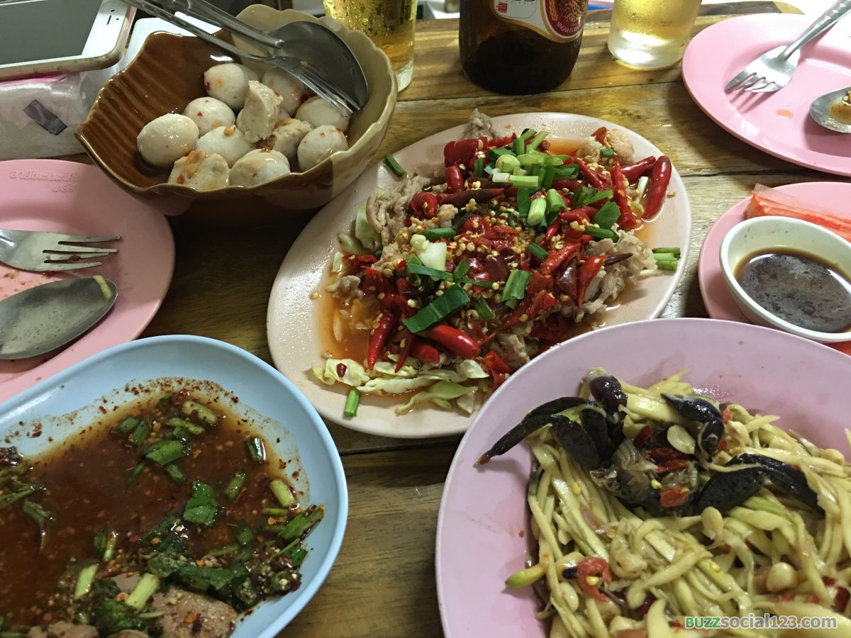 อาหารอีสานแซป