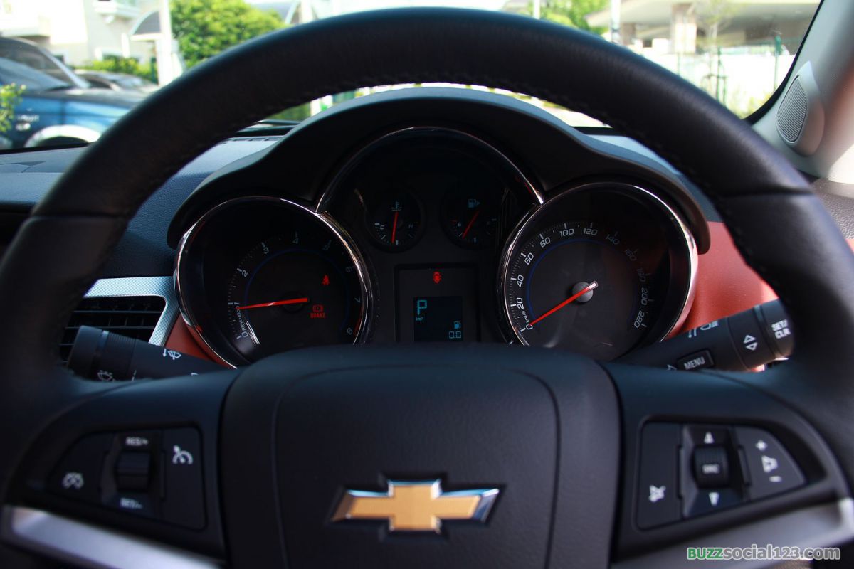 พวงมาลัยรถยนต์