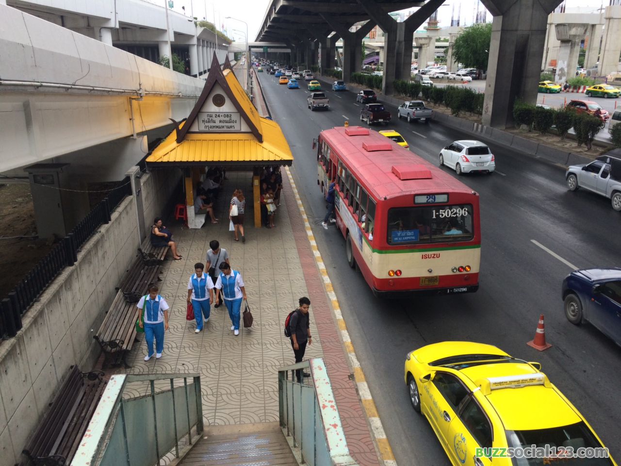 ป้ายรถเมล์