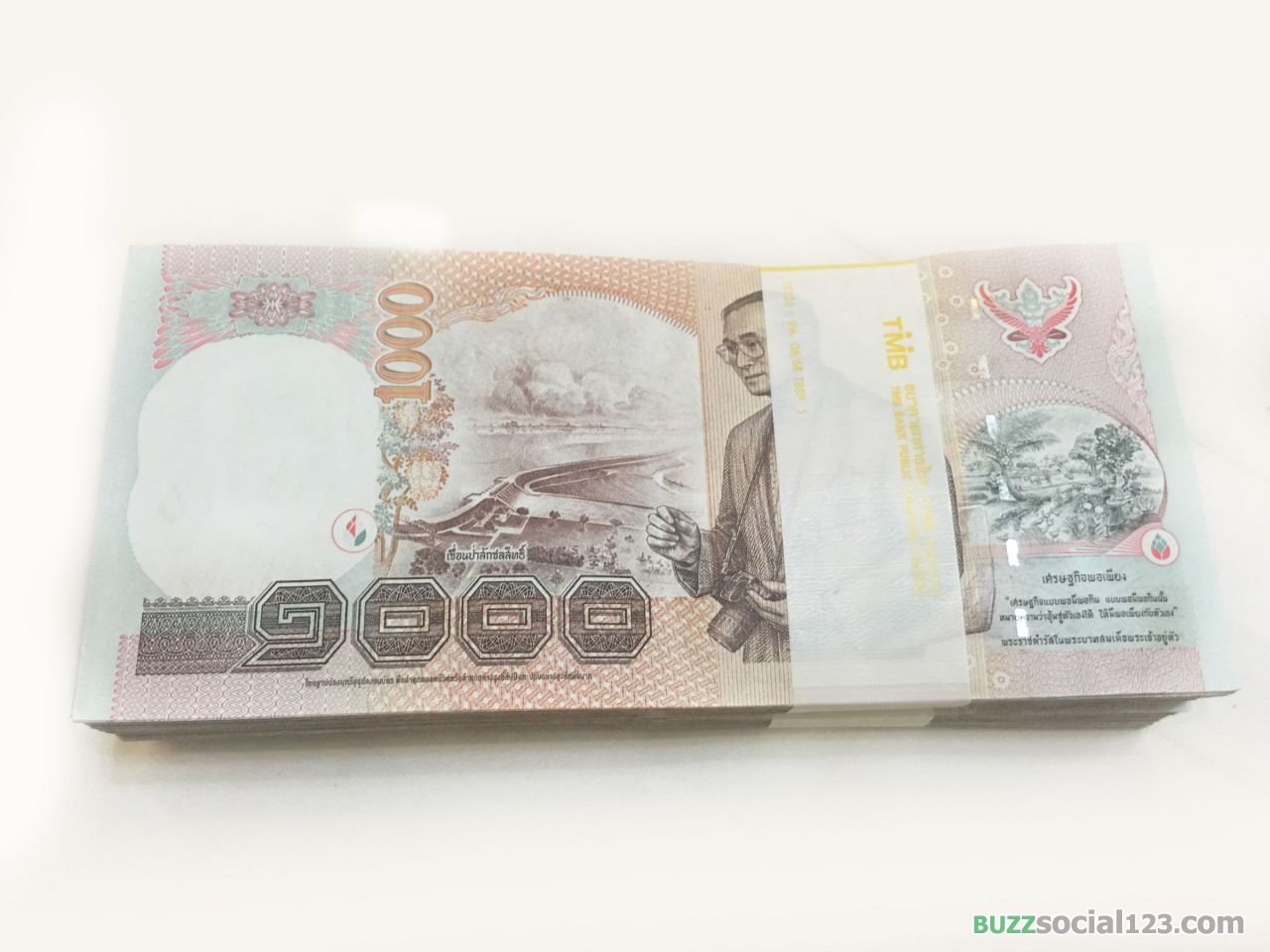 เงินธนบัตรหนึ่งพันบาท