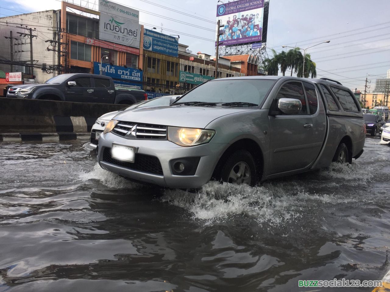 น้ำท่วม กทม.