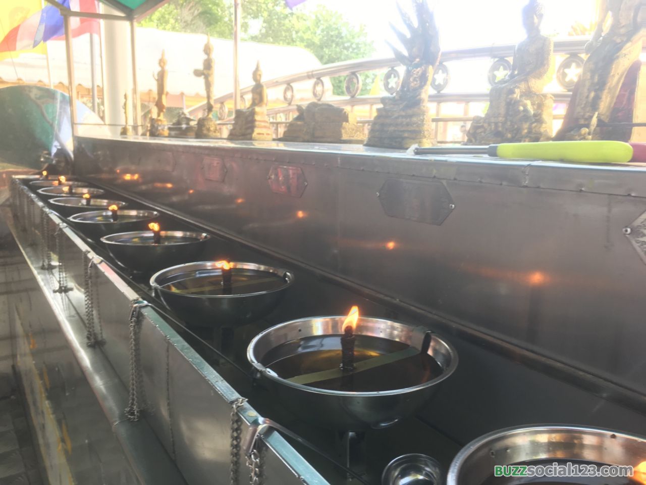 ตะเกียงพระประจำวันเกิด