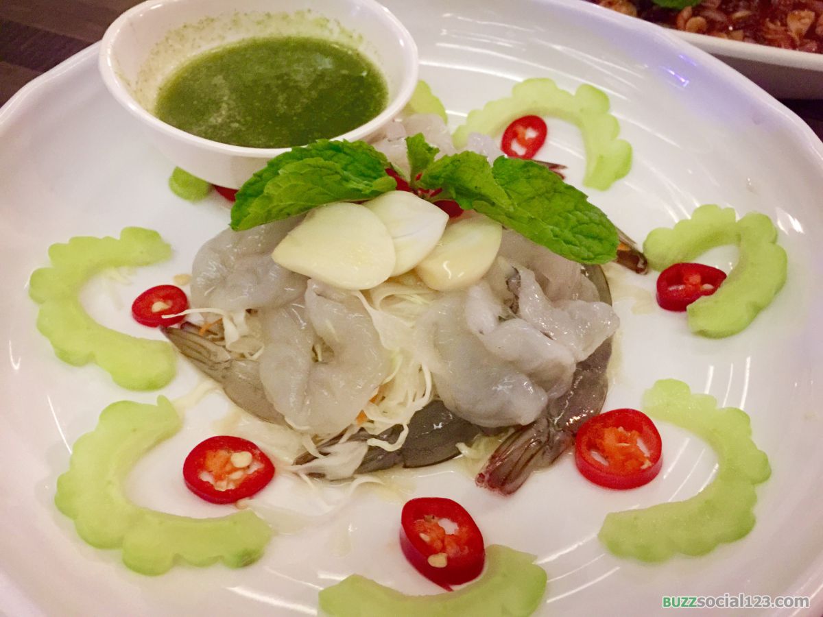 กุ้งแช่น้ำปลา