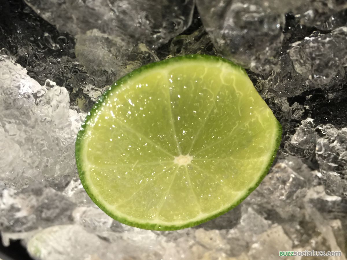 มะนาวฝาน