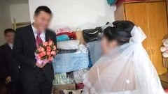เจ้าบ่าวกัดลิ้นตาย หลังเจ้าสาวไม่ยอมแต่ง เพราะหาสินสอดไม่ครบ