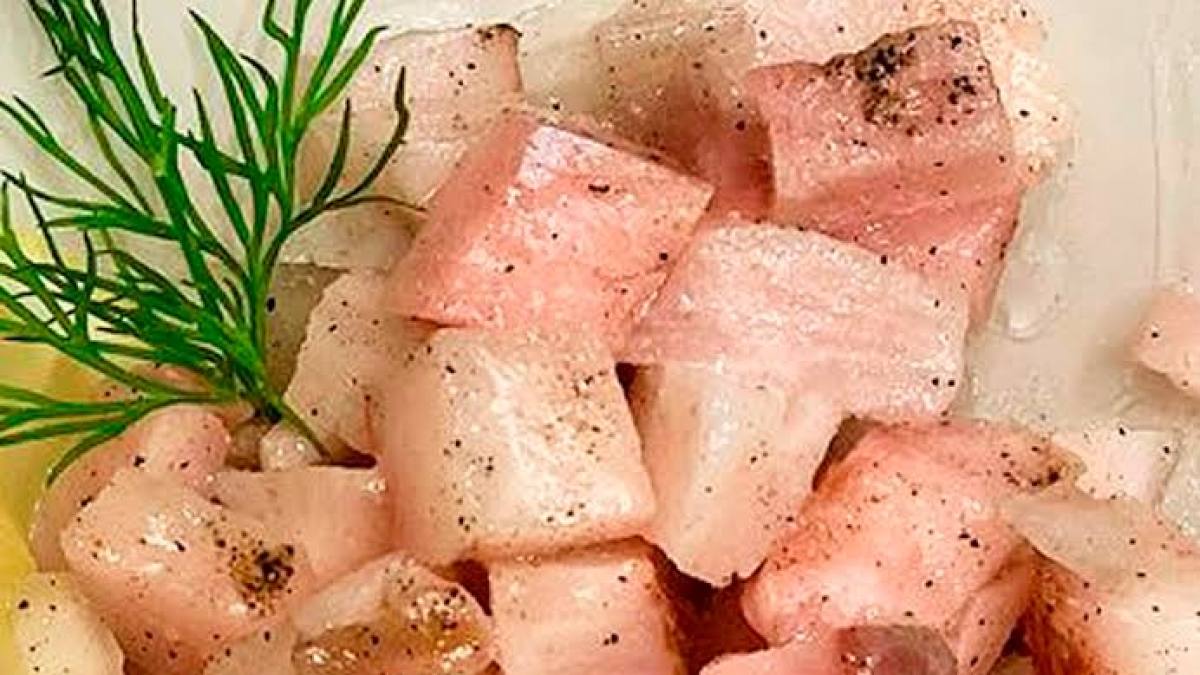 Indigirka Salad สลัดปลาแช่แข็งนี้ได้รับการโหวตให้เป็นอาหารที่แย่ที่สุด