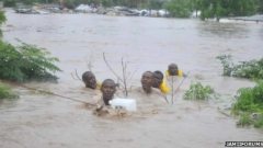 น้ำท่วมฉับพลันคร่าชีวิตผู้คน ทางตอนเหนือของแทนซาเนีย