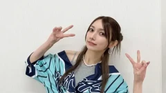มากิ โกโตะ อดีตไอดอลสาวจากญี่ปุ่น ได้ถ่ายแบบนู้ดเล็กน้อยในวัย 39 ปี โดยมีการโพสต์ภาพที่น่าสนใจออกมาให้แฟนๆ ได้ชม