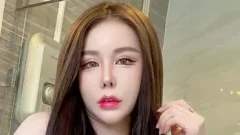 "อามมี่ แม็กซิม" เปลือยท่อนบน อวดอึ๋มกระแทกตา..ทำเอาหนุ่มๆ ซี๊ดดดดอ่าส์ทันที