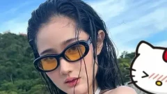 ดาราสาวจัดเต็มชุดบิกินี่ดำ ท่าโพสอินเนอร์เกินต้าน ทำใจสั่นระรัว