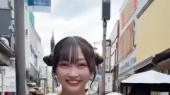 เบนจามิน พักติ เดินเล่นคามาคุระในลุคสุดเซ็กซี่ จุดกระแสถกเถียงในโลกออนไลน์