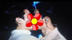 ยูโร ได้ให้สัมภาษณ์เกี่ยวกับฉากดังกล่าวว่า ในระหว่างแสดงเป็นเพียงการเล่นตามบทของตัวละครในซีรีส์