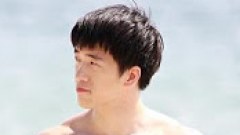 คลิปหลุด! คล้าย “จีโฮ ลี” นายแบบหนุ่มเกาหลีที่เคยมีผลงานในไทยโดนด้วย คลิปคนหน้าคล้ายช่วยตัวเองว่อนเน็ต!