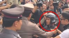 บรรยากาศประชาชนรอดูหน้า "ไอ้ต้อม" ขณะทำแผน,ใช้อาวุธมีดแทง บัณฑิต มศว. ชิงไอโฟน
