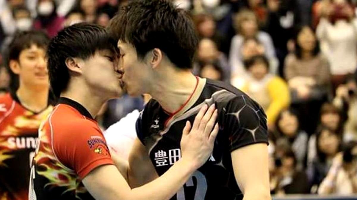 Япония волейбол мужчины. Японские волейболисты Ямамото. Юджи Нишида волейболист. Японские волейболисты парни. Корейцы волейболисты.