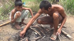 พ่อ-ลูกสุดรันทด! โดนแม่ทอดทิ้ง-เลี้ยงลูกตามมีตามเกิด