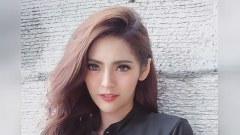 เฟี๊ยต ปณิชา พริตตี้เงินแสน แฟนบอลไทยสุดสวยน่ารัก