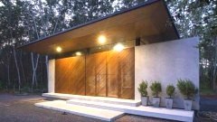 แบบบ้านสวย! บ้านสวนชั้นเดียวสไตล์ปูนเปลือย ทันสมัยเหมาะกับการพักผ่อน