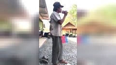 เล่นใหญ่ขนาดนี้ ไปเป็นอาชีพโฆฉก เอ้ย โฆษก ได้เลยนะครับนี่