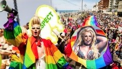 “ใครไม่ไพรด์ เกย์ไพรด์” ชาว LGBT 400,000 คน พาเหรด “Brighton Pride”
