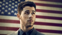 Nick ต่อต้านแยกเพศในการใช้ห้องน้ำ