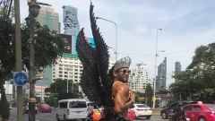 อลังการค่ะ!! เน็ตไอดอลฟิลิปปินส์ บึกล่ำ !! ตะลุยไทย โชว์ลีลาหวิวกลางสาธารณะ