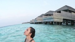 รวมภาพความเซ็กซี่ของ อุ้ม ลักขณา ว่าที่คุณแม่คนสวย ท้องโตแล้วก็ยังเซ็กซี่ได้