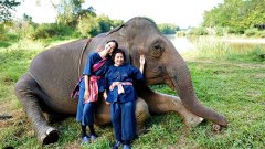 สดใสปนเซ็กซี่ “แต้ว ณฐพร” ขอโชว์แผ่นหลัง ท่ามกลางธรรมชาติ
