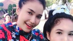 “ชมพู่ ก่อนบ่าย” โพสท่าแซ่บๆ เห็น “รอยสัก” ทำเอาหลายคนตะลึง