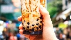 หนุ่มปวดท้องสาหัส หมอเจอก้อนแป้งอุดลำไส้ คนไข้สารภาพ กินชานมไข่มุก แทนอาหาร 3 มื้อ