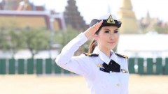 พาชมชีวิตนักเเสดงหญิง หมออ้อย เจนี่ หลังติดยศทหารเรือ มุ่งปฎิบัติธรรม