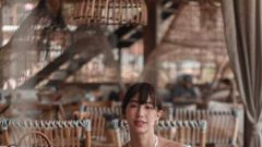 "มิ้นต์ ชาลิดา" ขอเซ็กซี่บ้างกับชุดว่ายน้ำวันพีซโชว์ร่องอก ทำใจสั่นเบาๆ