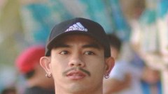 "เห็นทะเลหัวใจละเมอ..เห็นหน้าเธอหัวใจละลาย"