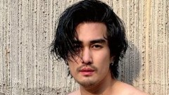 ภาพล่าสุด "ดิว เดอะสตาร์" ว่ายน้ำ อวดหุ่นล่ำ เป้าตุง อูมสุดๆ