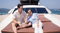 "ณเดชน์ คูกิมิยะ" เปลือยท่อนบนโชว์หุ่นล่ำ กล้ามแน่น ทริปล่องทะเลใต้