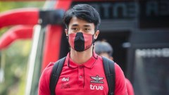 เตะบอลกัน !! เรียกเหงื่อก่อนไปทานข้าวเที่ยง (ดีไหม)