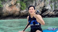 สุดจะทน แซม ยุรนันท์ ทำทะเลเดือดลุกเป็นไฟ 58 แล้ว แต่ยังแซ่บ