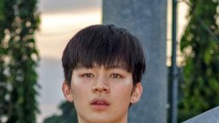 เปิดวาร์ป นายแบบอินโดงานดี Edward Candra หนุ่มหล่อ กล้ามแน่น