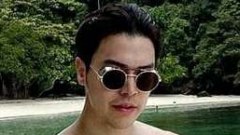 ผู้ชายที่มีขนหน้าท้องแบบนี้!มองแล้วคือฟินมาก!!!