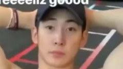 ขาวตี๋หุ่นดีซิกแพคแน่น! ใครไหวไปก่อนเลย!!!