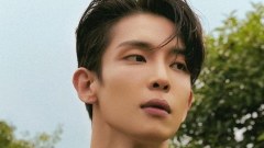 Kim Seungwook นายแบบหนุ่มเกาหลีเจ้าของรอยสักเซ็กซี่ บนเรือนร่างกล้ามแน่นๆ