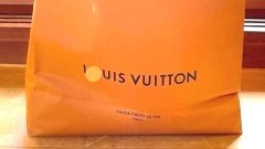 กล่องสุ่ม Louis Vuitton สนใจมั้ย?