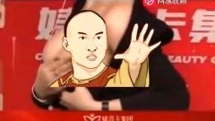 คลินิกจีน ควักนมนางแบบ กลางไลฟ์สด