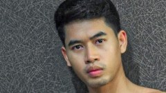 เปิดวาร์ป "รอน อภิชาติ" นายแบบสุดแซ่บ ข้าวหลามอลังการ